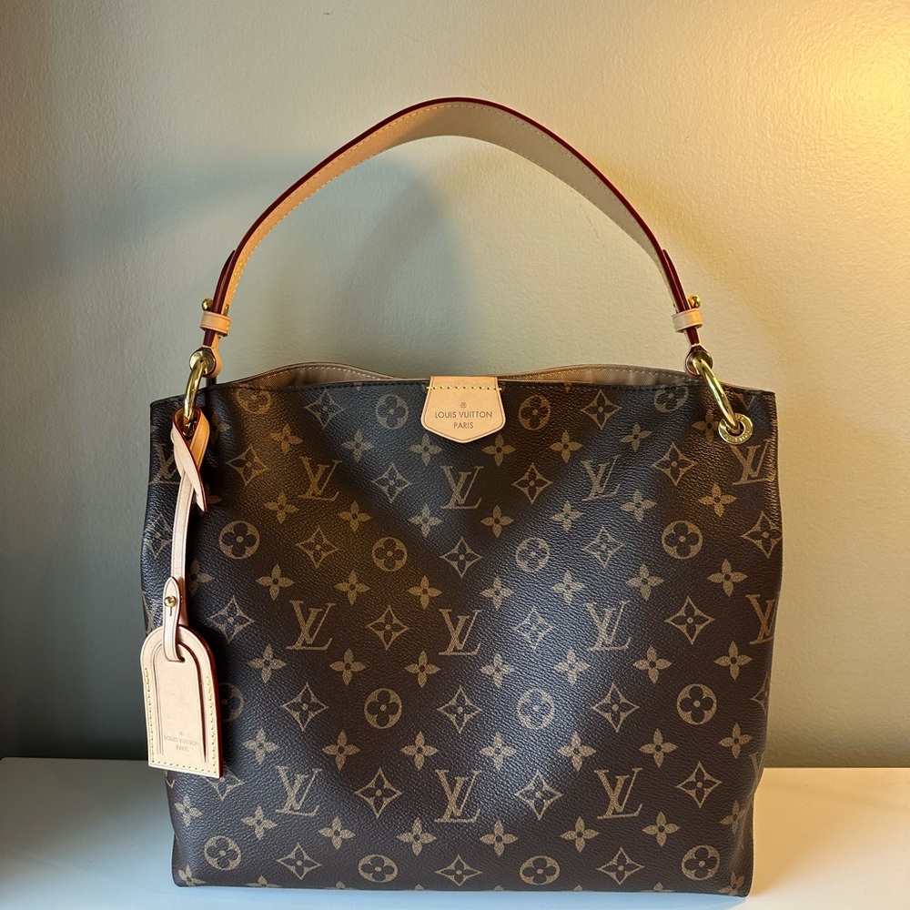 Louis Vuitton Graceful PM